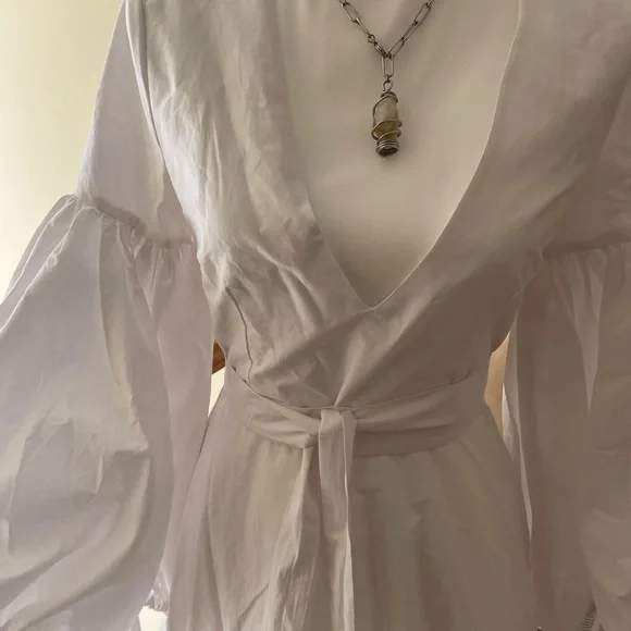 Andrea Iyamah White Long Sleeve Dress -NWT - Picture 8 of 16